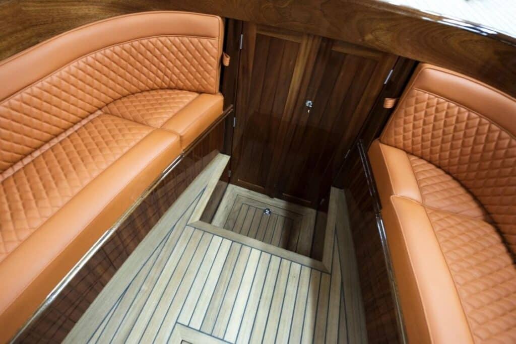 Captains Seat