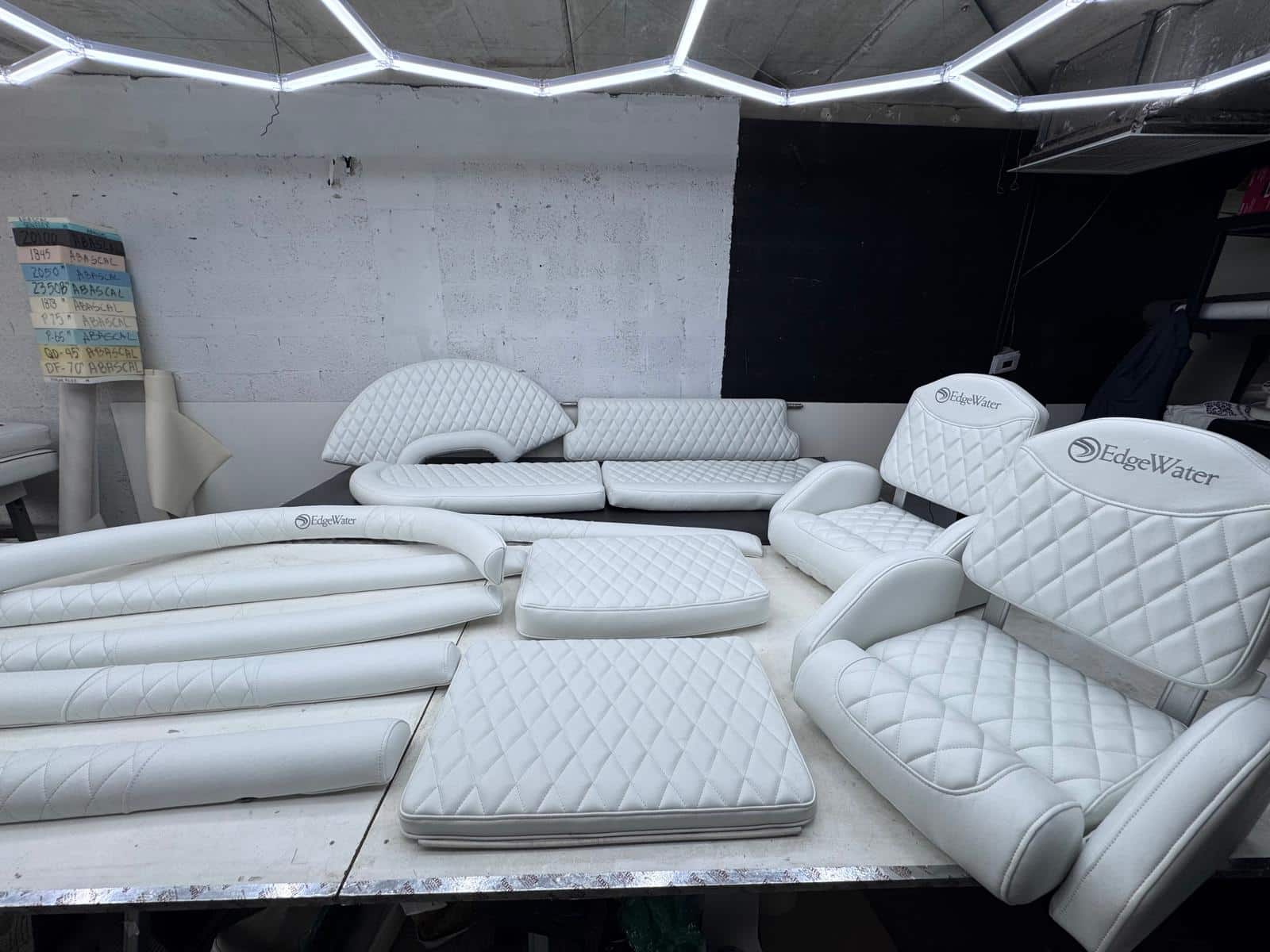 PHOTO-2025-10-26-15-16-22 6